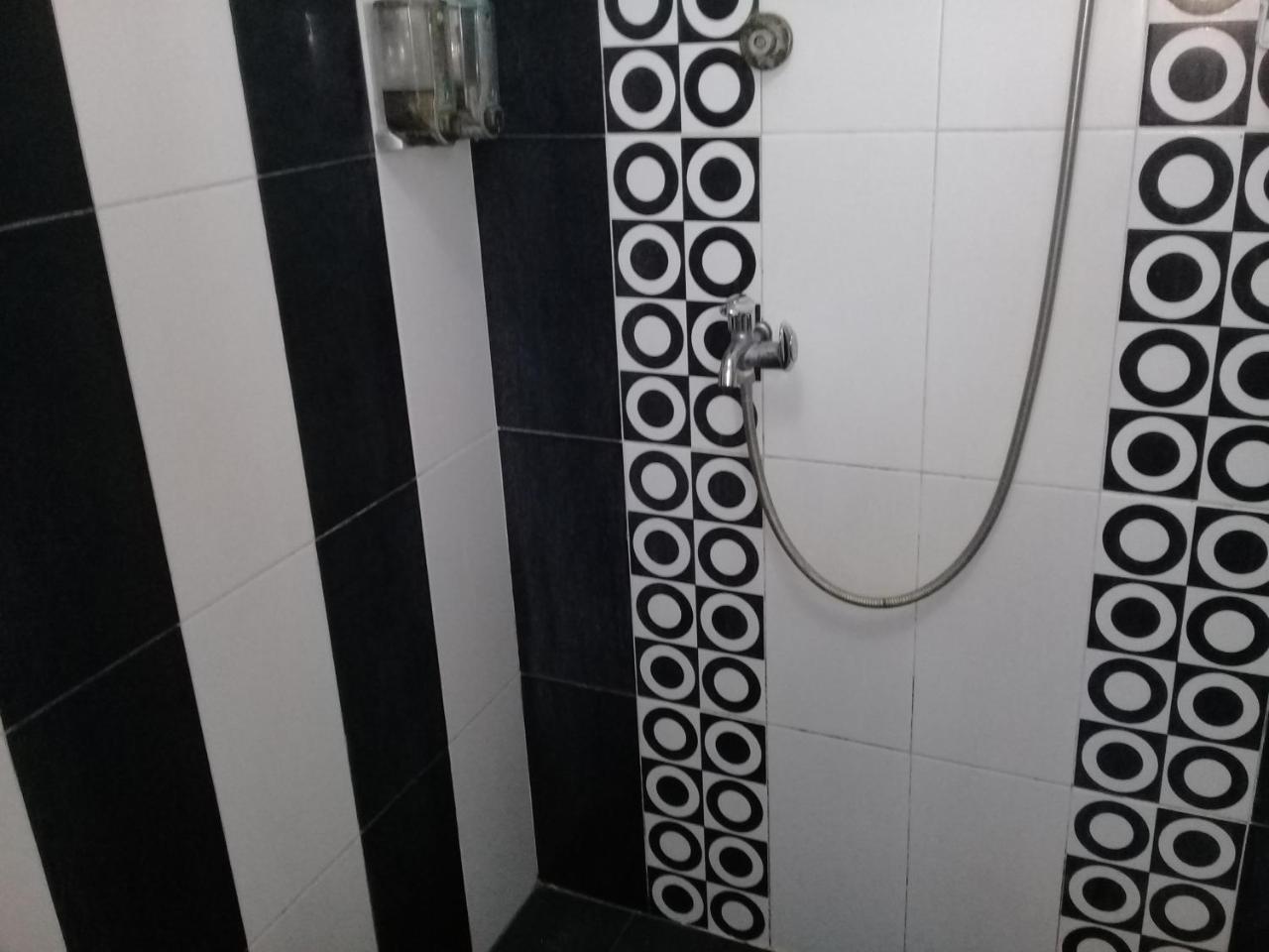 Raja Property Jakarta Extérieur photo